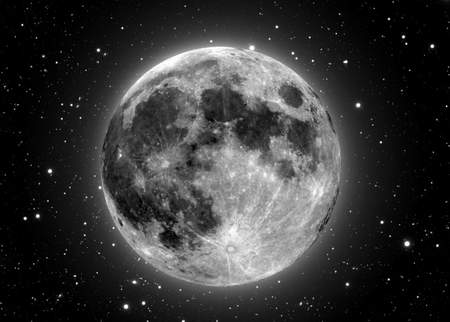 هل صحيح أن علماء وكالة ناسا اكتشفوا أن القمر قد انشق نصفين
